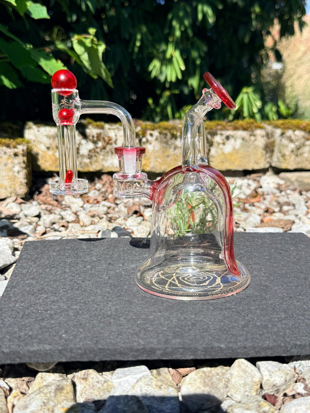 Freek Glass Magic Bubbler – Red Edition