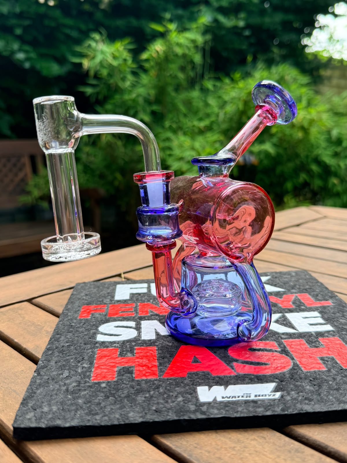 FREEK Glass Barrel Recycler – Red & Blue Edition