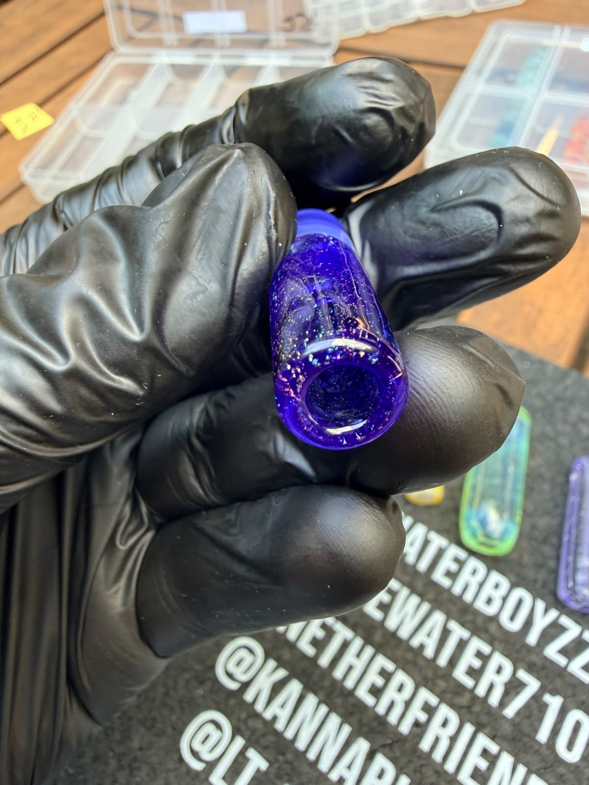 The Shack Glass – Rainbow Dust Filter Tip