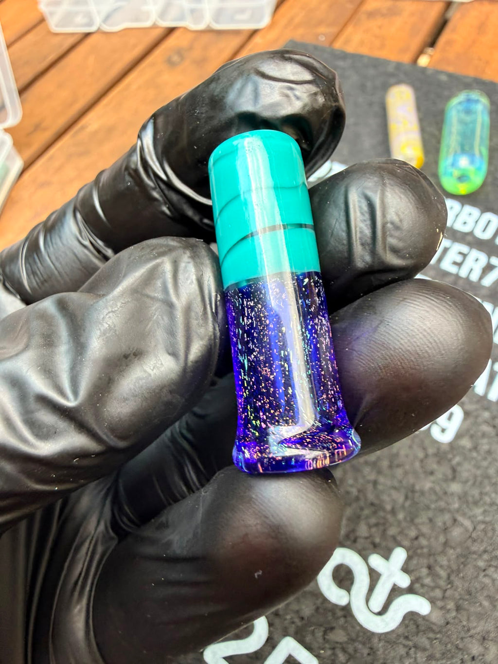 The Shack Glass – Rainbow Dust Filter Tip