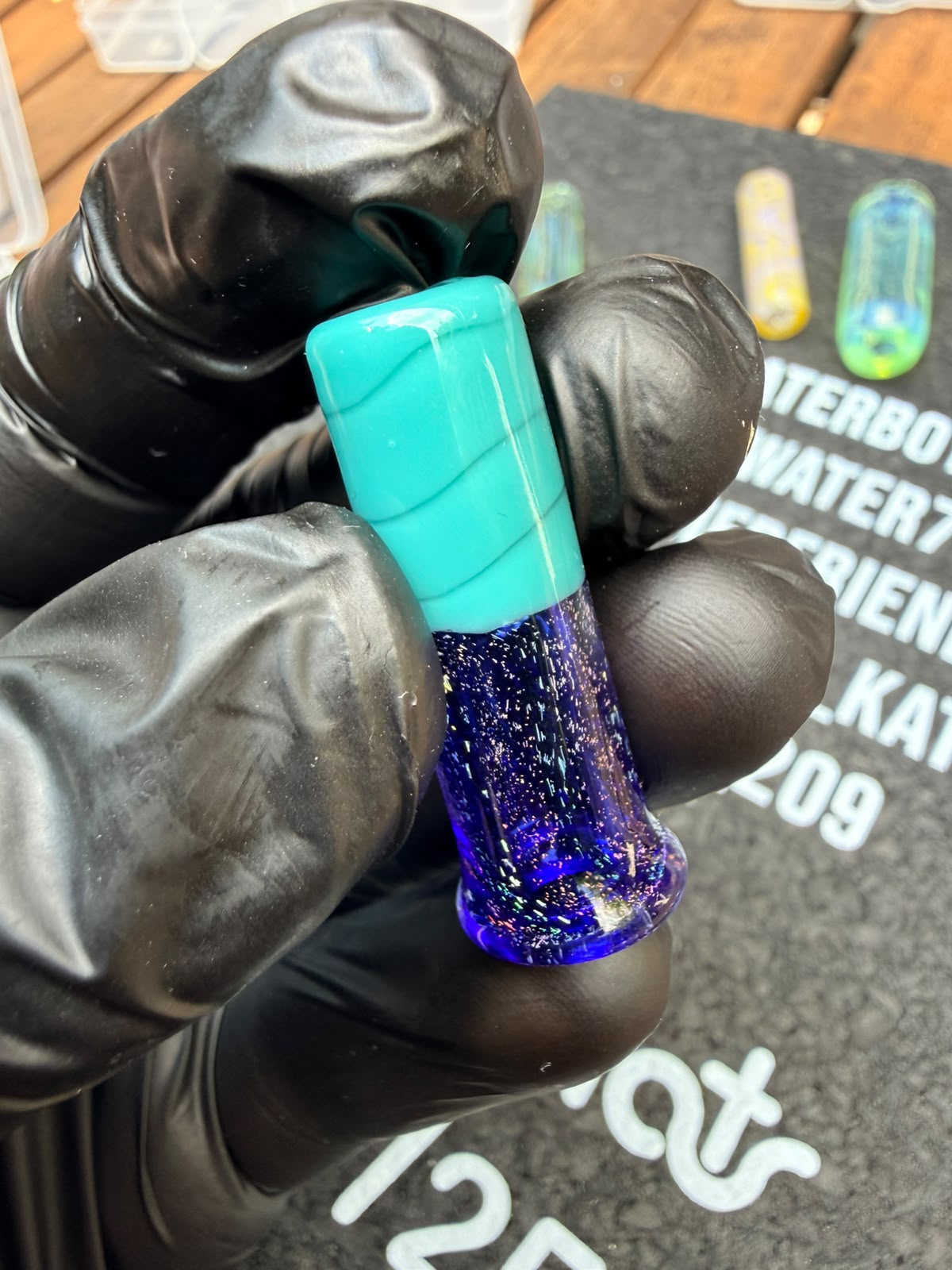 The Shack Glass – Rainbow Dust Filter Tip