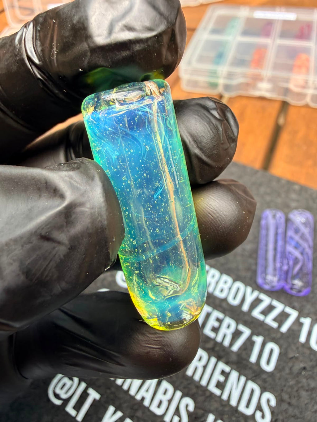 The Shack Glass – UV Reactive Filter Tip