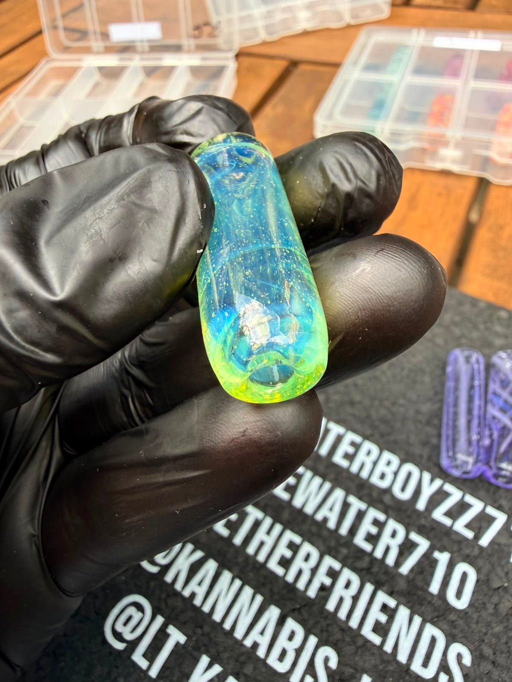 The Shack Glass – UV Reactive Filter Tip