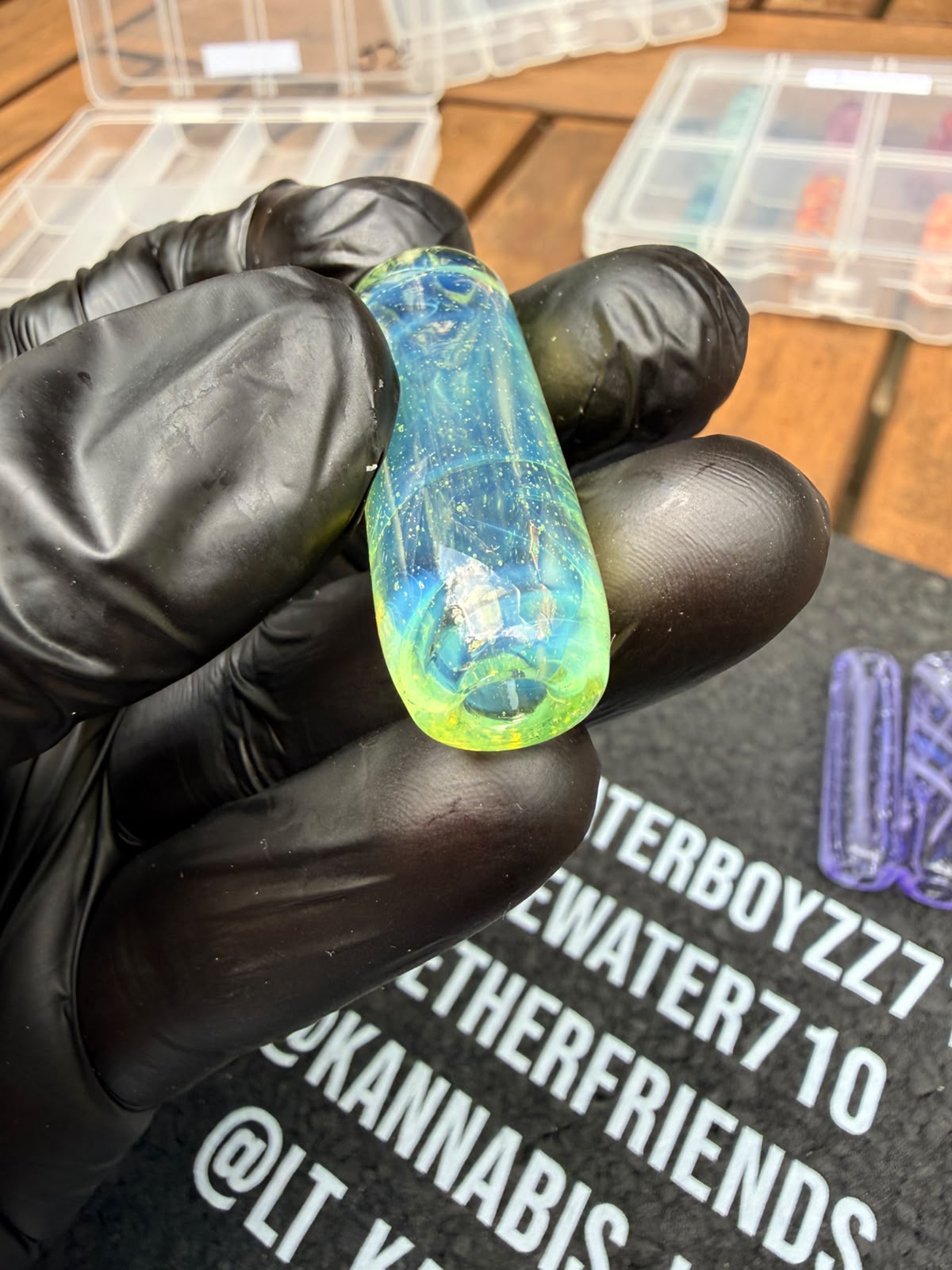 The Shack Glass – UV Reactive Filter Tip