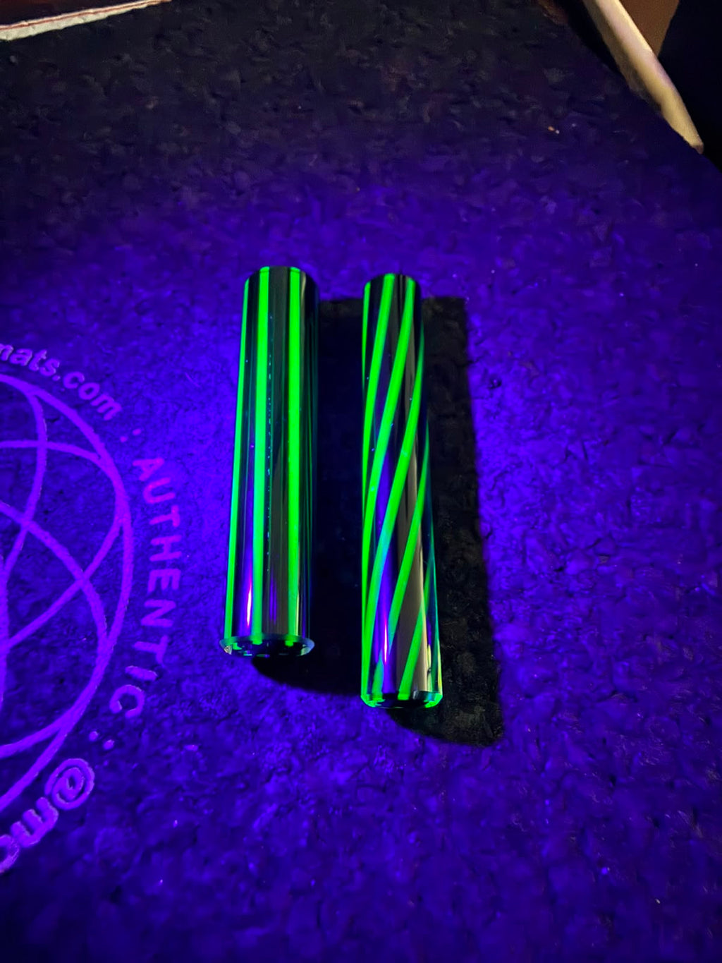 Crisp Packer + Tip Set – Black UV Edition