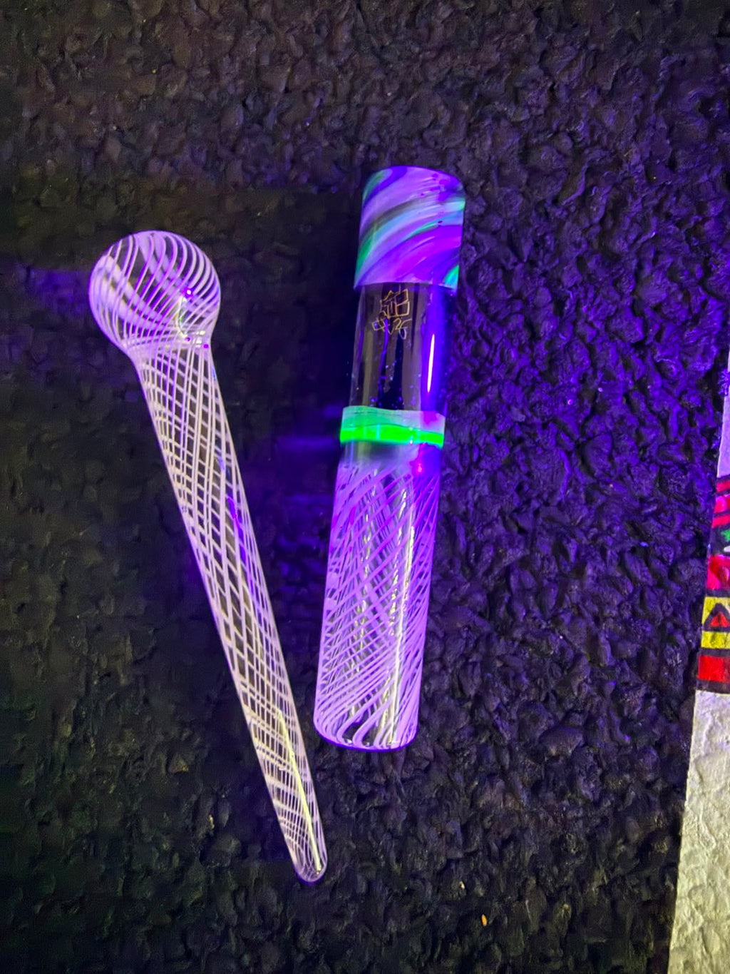 Conversion Glass Packer & Tip Set – Weißes Linework / UV-Aktiv mit Crushed Opal