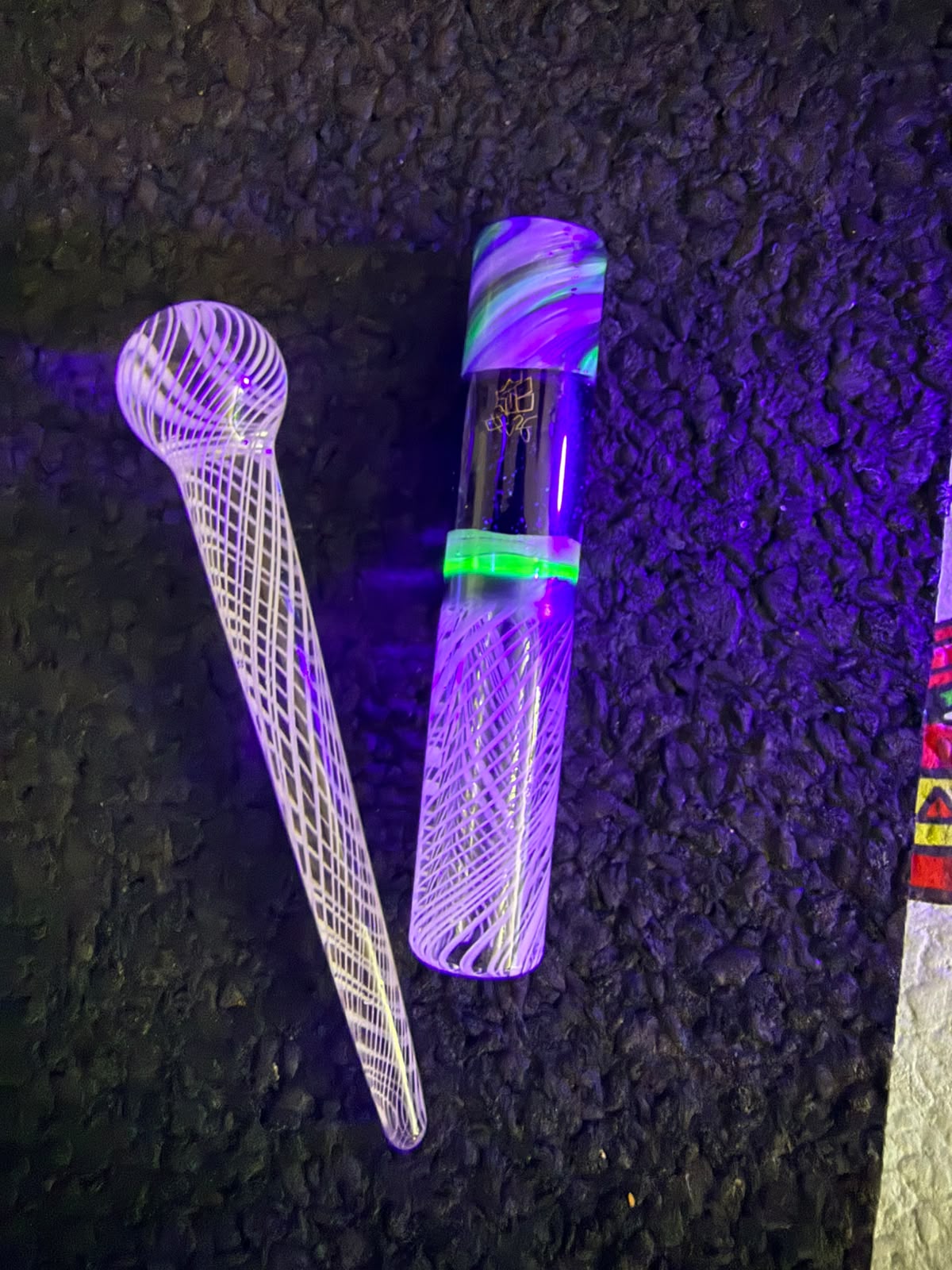 Conversion Glass Packer & Tip Set – Weißes Linework / UV-Aktiv mit Crushed Opal