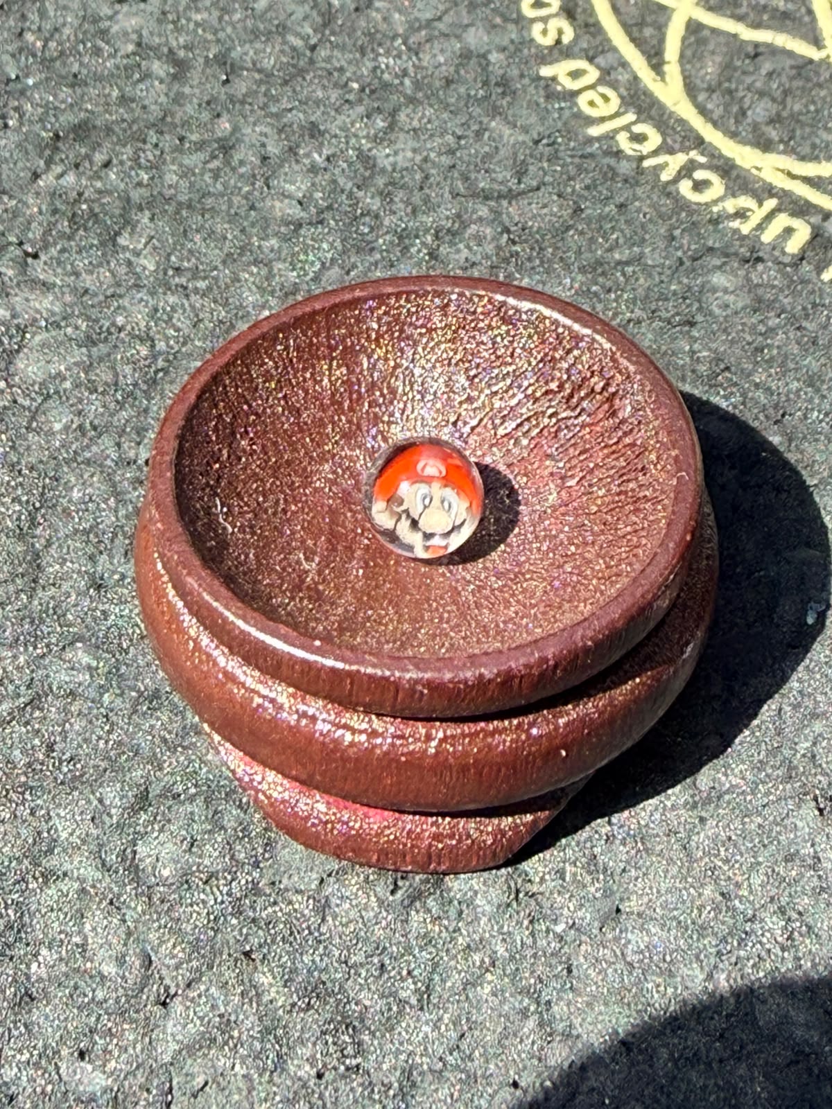 Steve H – Tower Top Marble with Super Mario & Pearl (Red, 23 mm / 6 mm)