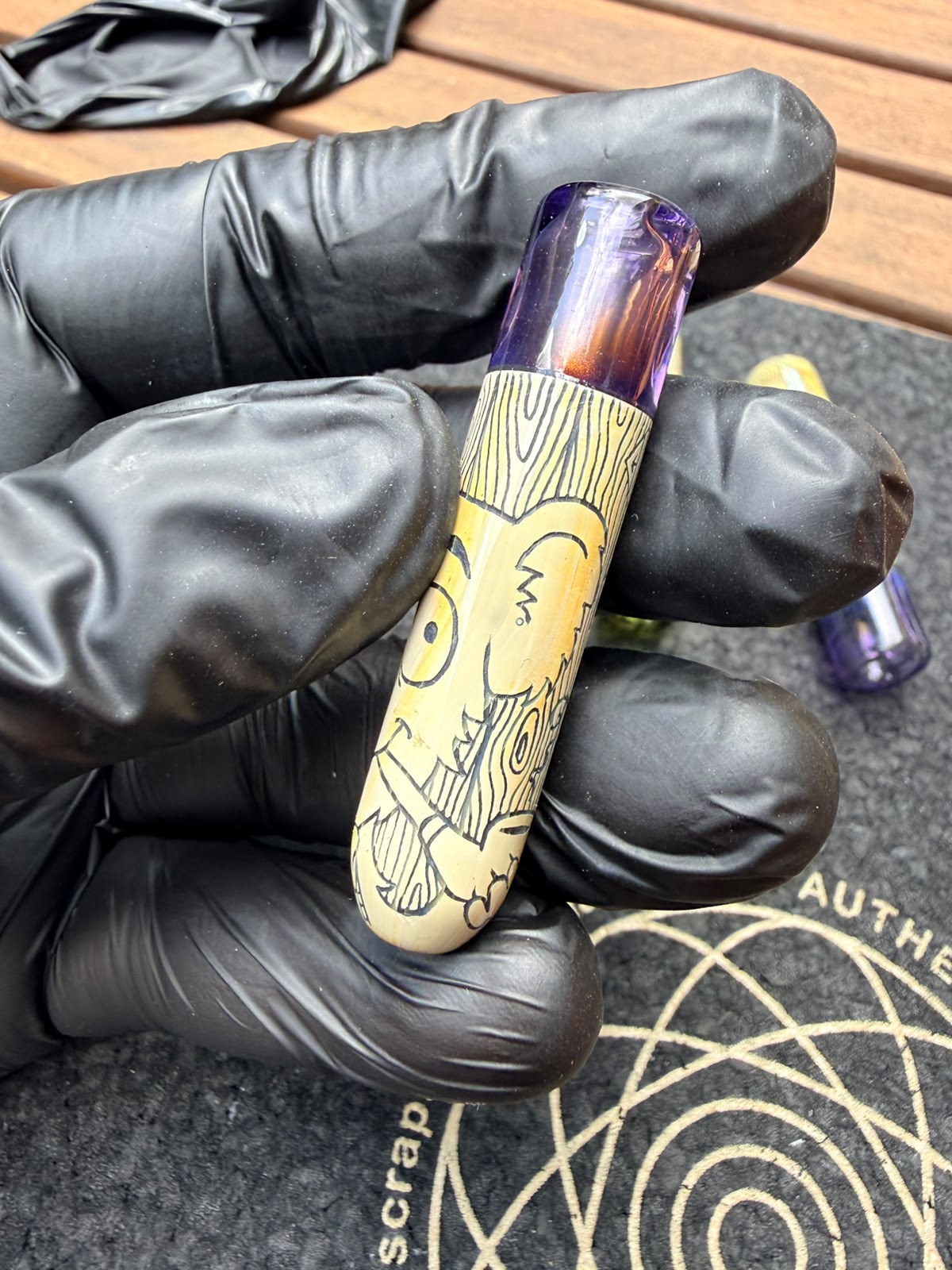 Glass by Ging – Handgravierter Koala Filtertip mit Opal