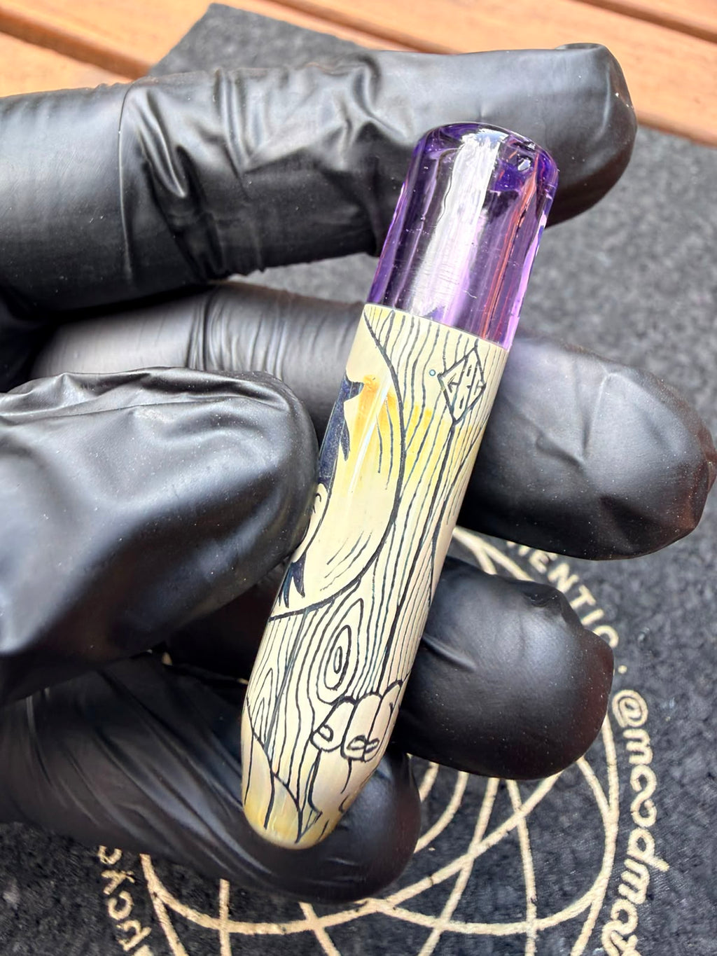Glass by Ging – Handgravierter Ruffy Filtertip