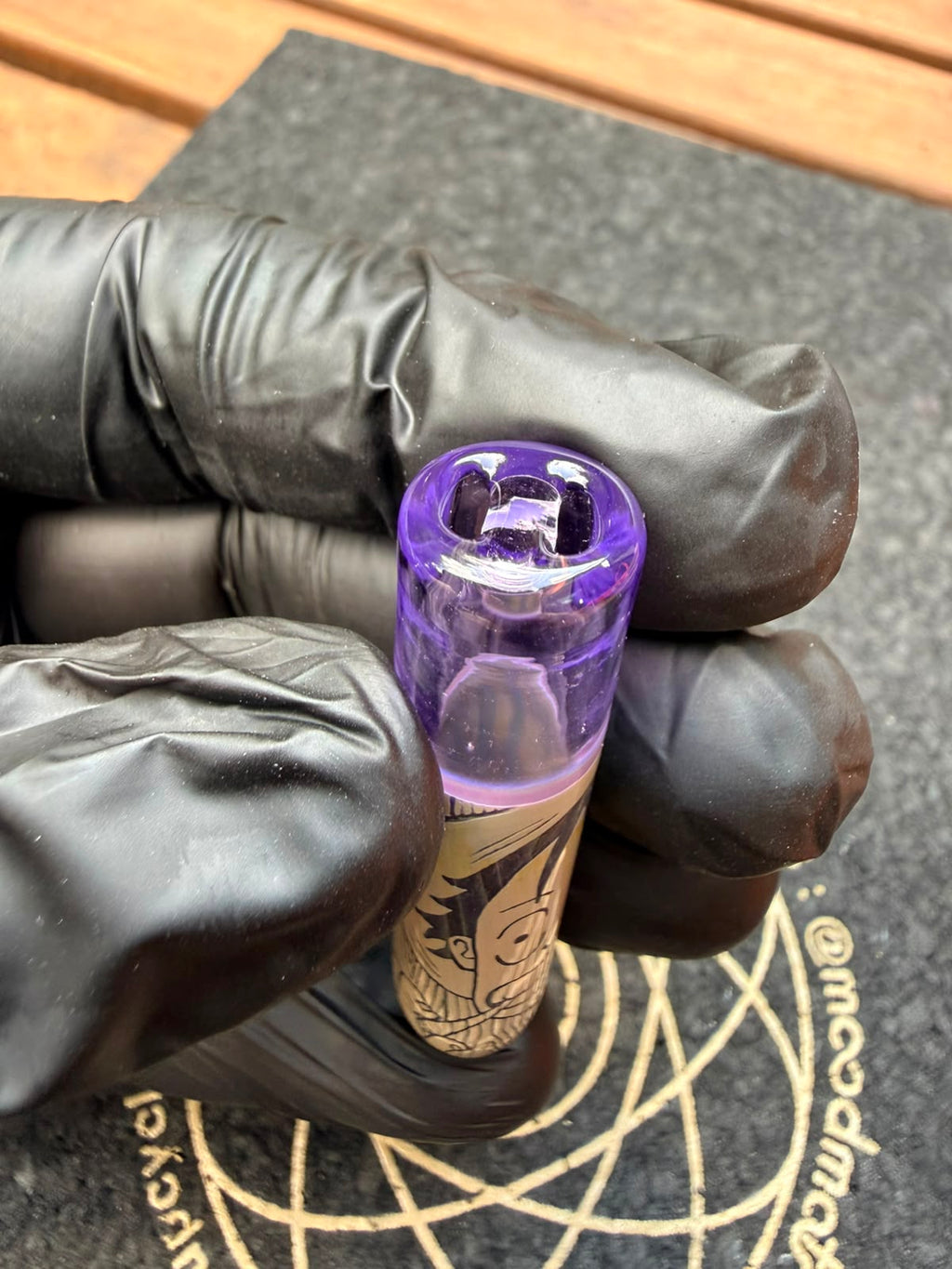 Glass by Ging – Handgravierter Ruffy Filtertip