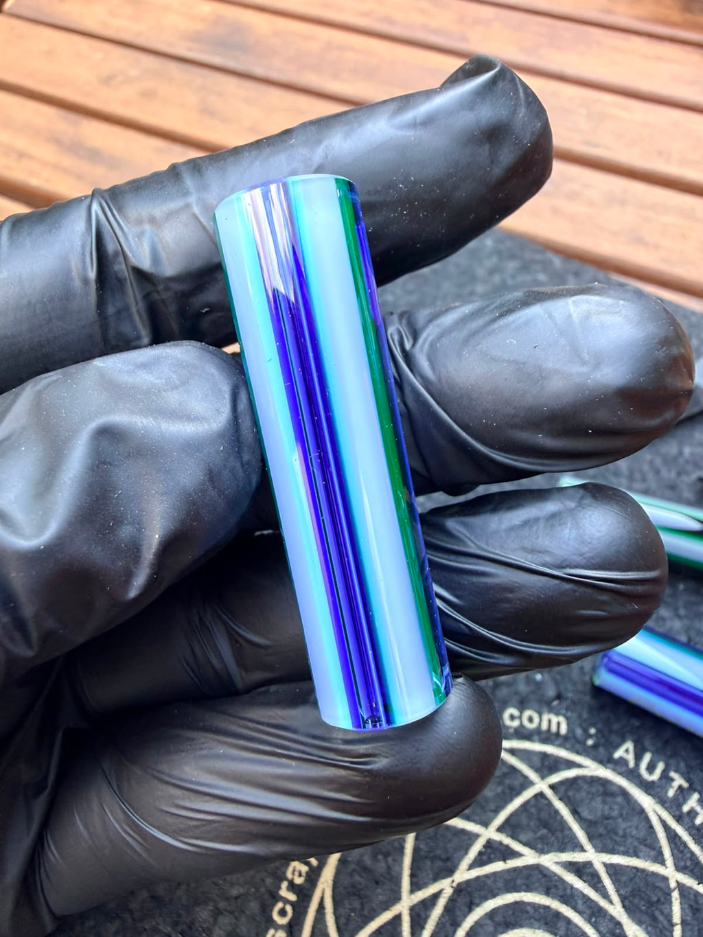 Crisp – UV Konischer Filtertip (Unsigniert)