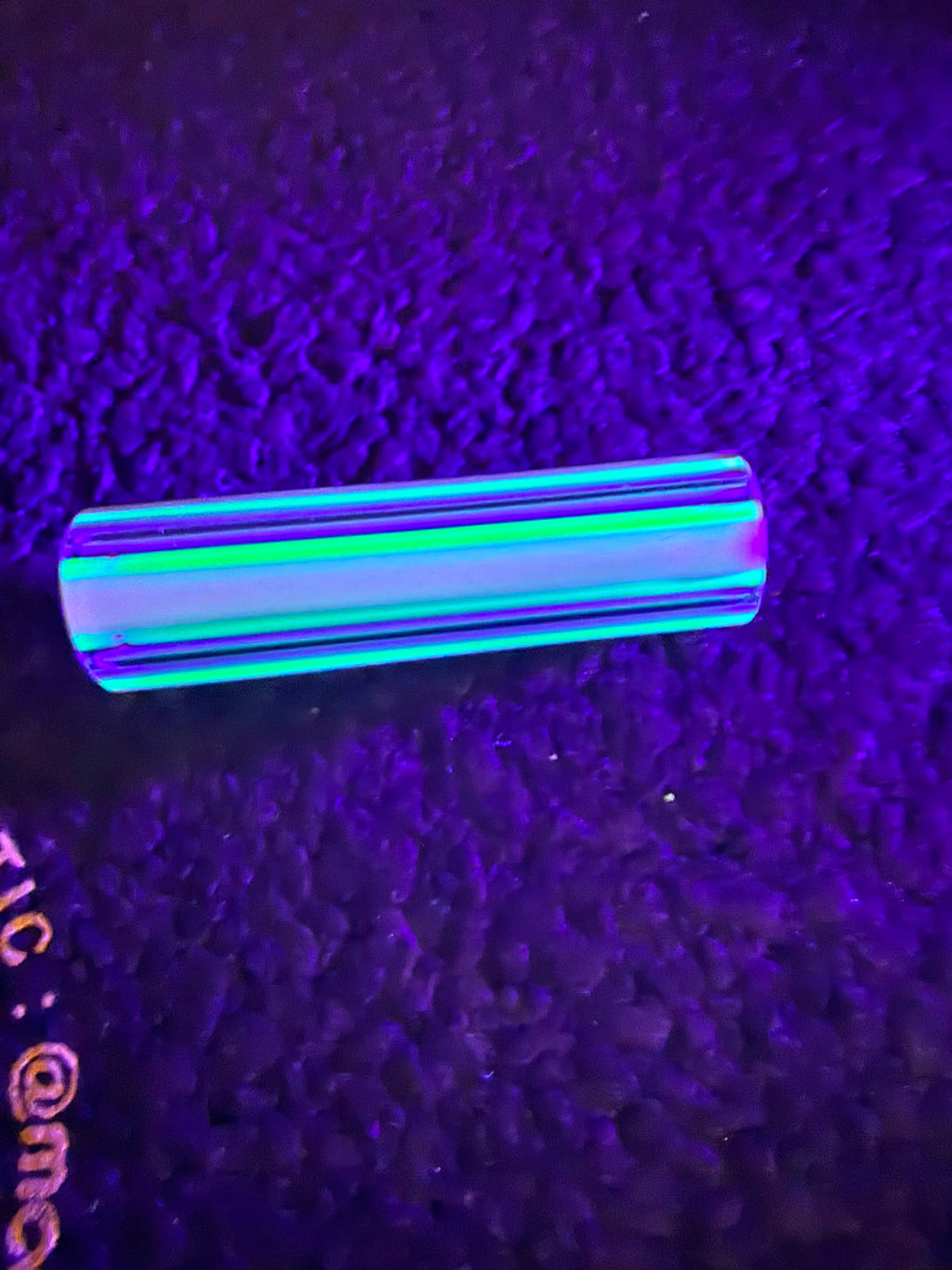 Crisp – UV Konischer Filtertip (Unsigniert)