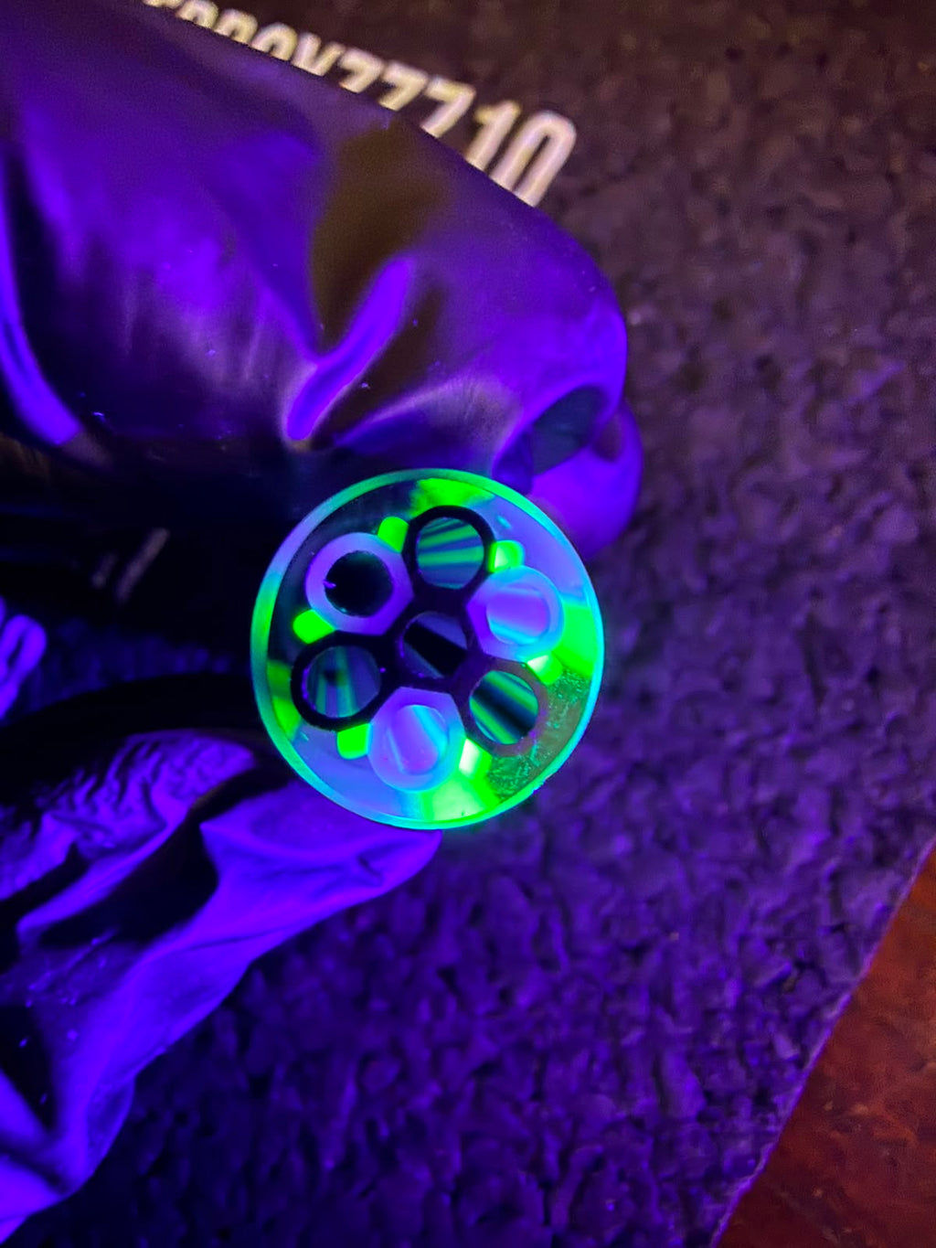 Crisp Filtertip – Schwarz/Weiß UV