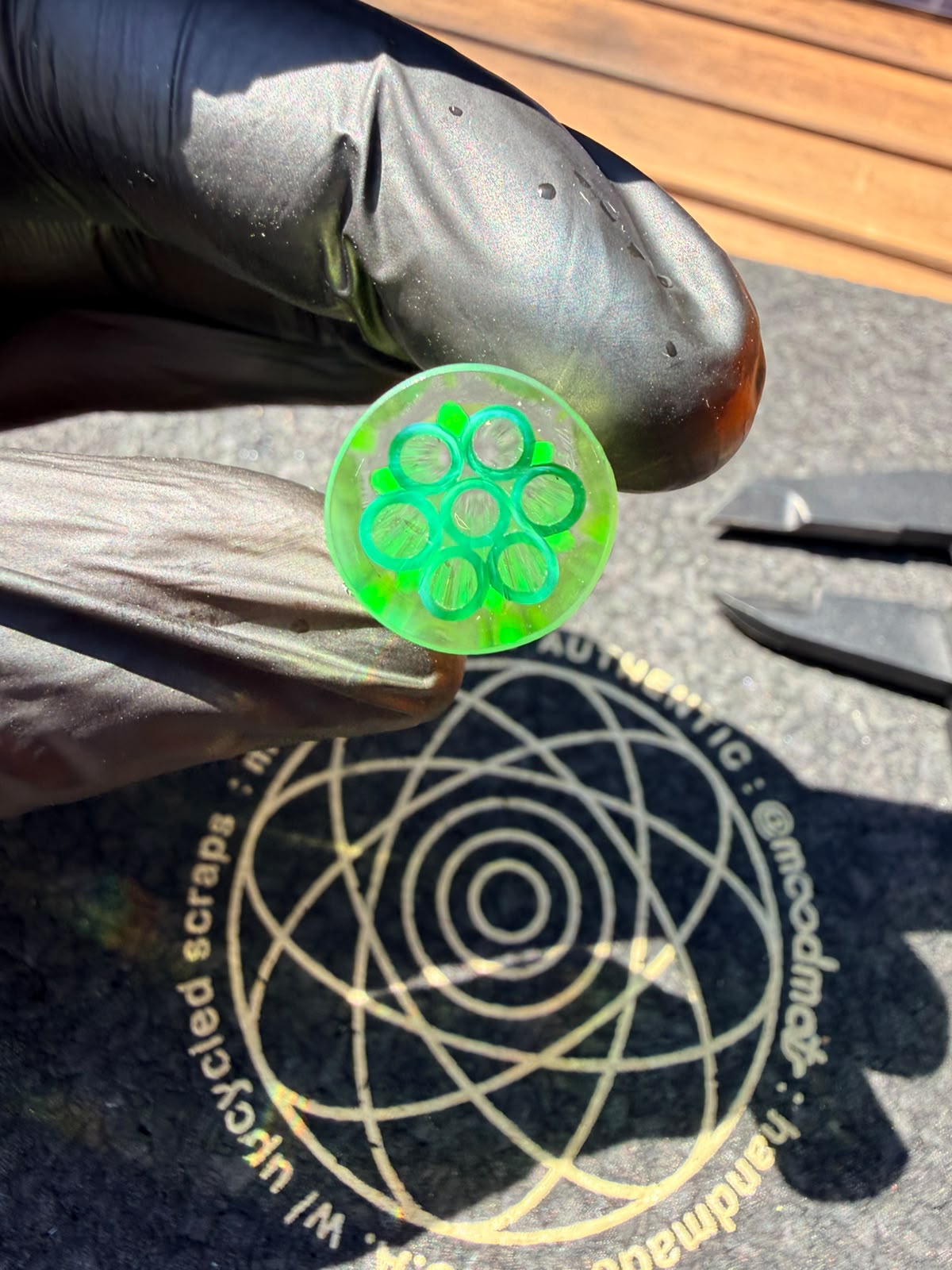 Crisp Filtertip – Neon Gelb/Grün UV (Large)