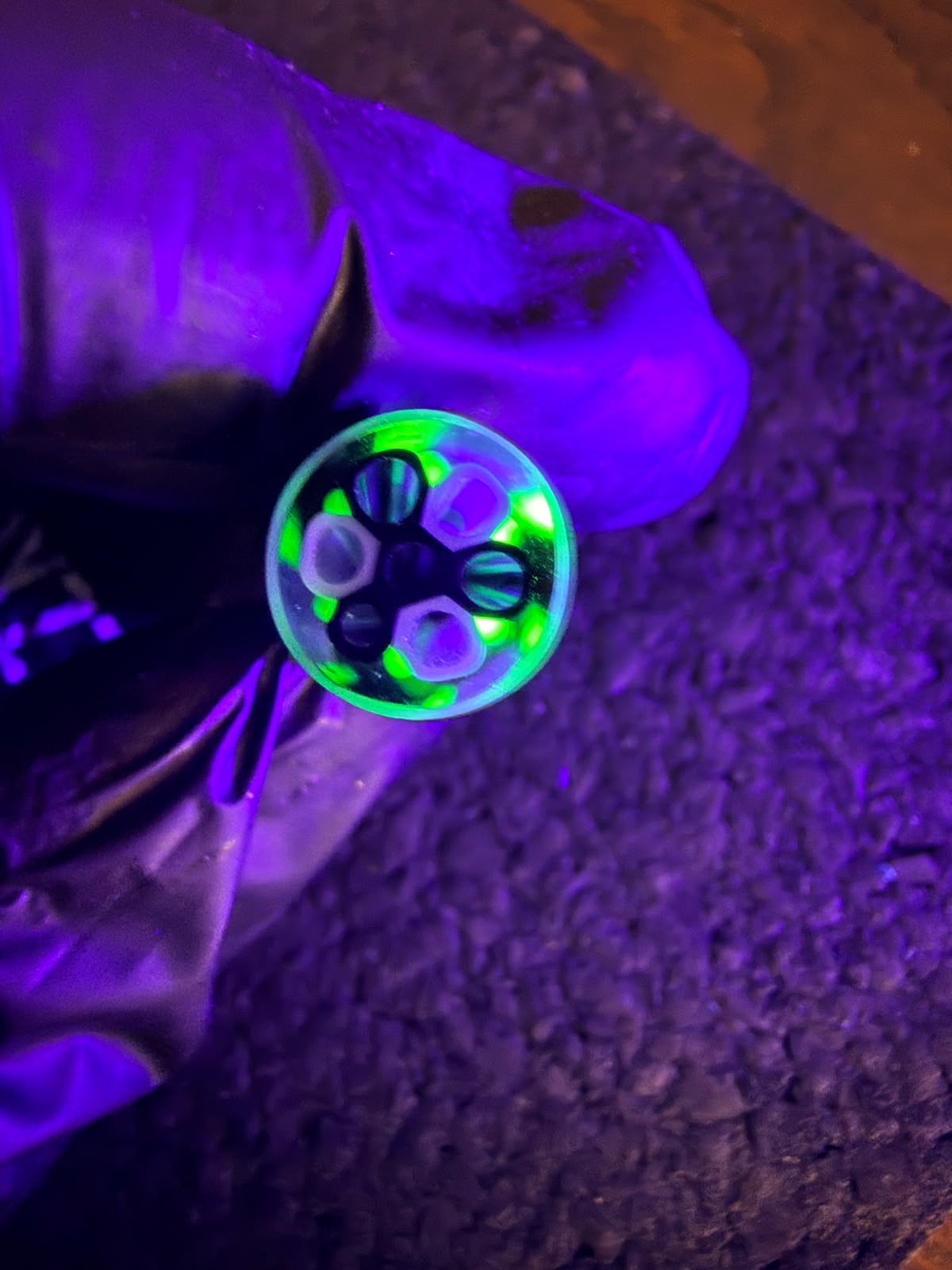 Crisp Filtertip – Schwarz/Weiß UV