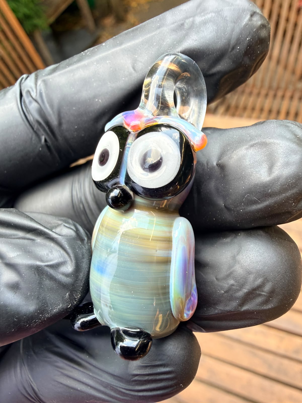 The Shackk Glass – Eulen Pendant