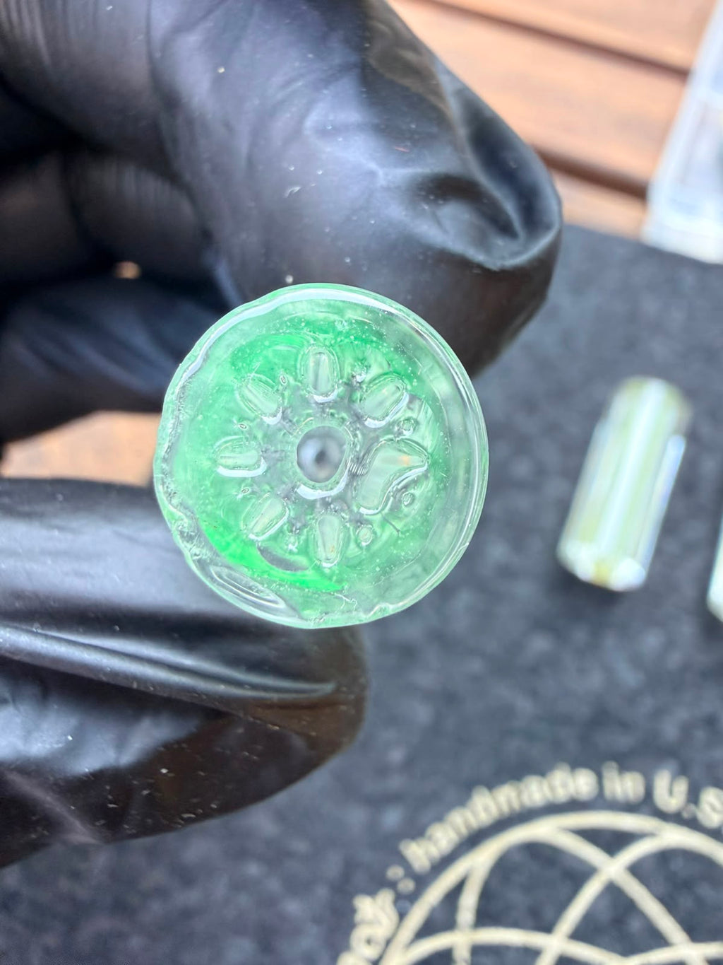 Sabai Glass – Multi Hole Filter Tip “Glow in the Dark”
