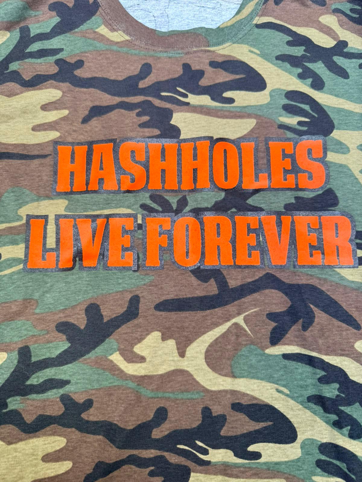The Waterboyz – Hashholes Live Forever Camo T-Shirt (XL)