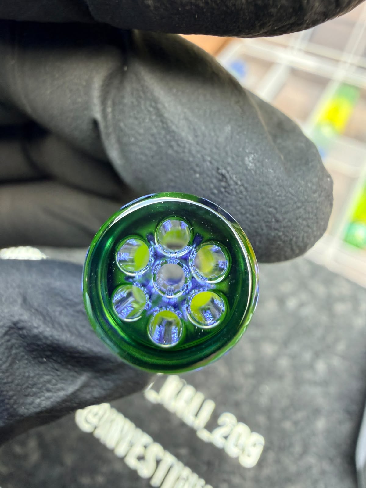 Mothership Multi-Hole Art Tip – Neon Yellow Fade