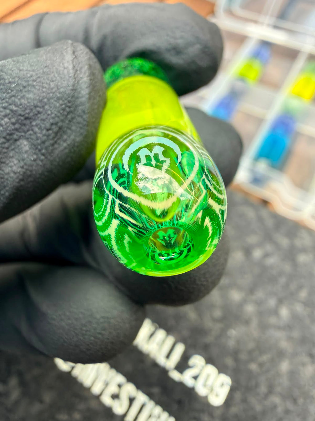 Mothership Multi-Hole Art Tip – Neon Green Fade