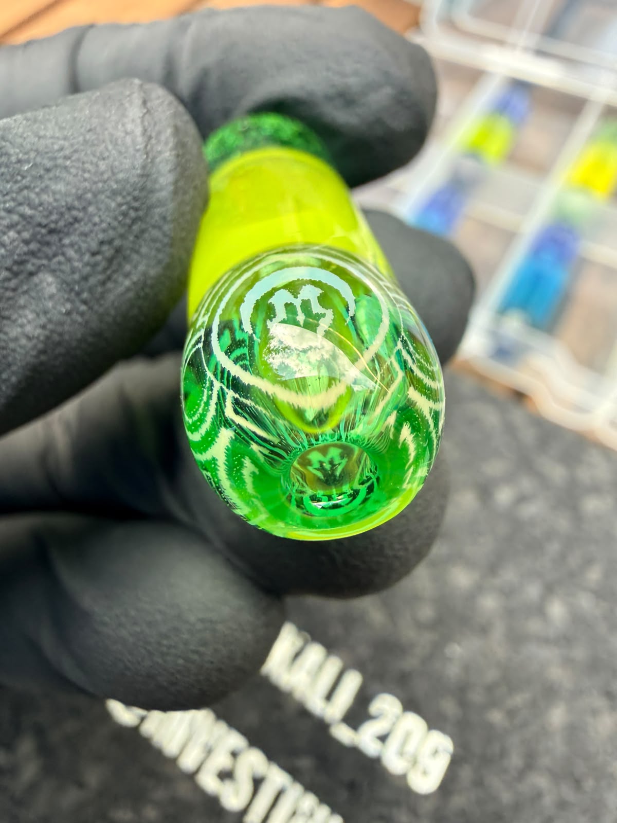 Mothership Multi-Hole Art Tip – Neon Green Fade