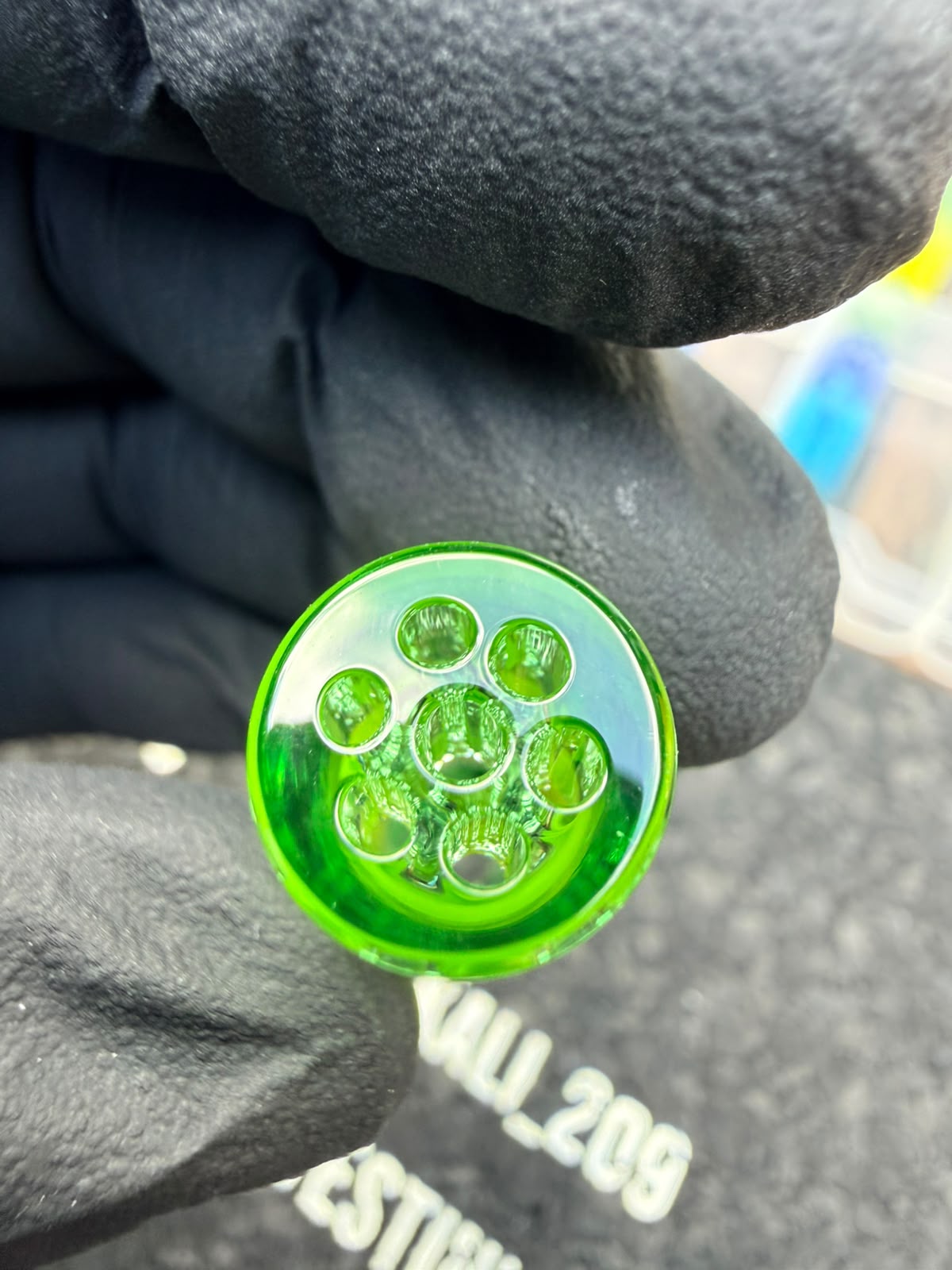 Mothership Multi-Hole Art Tip – Neon Green Fade