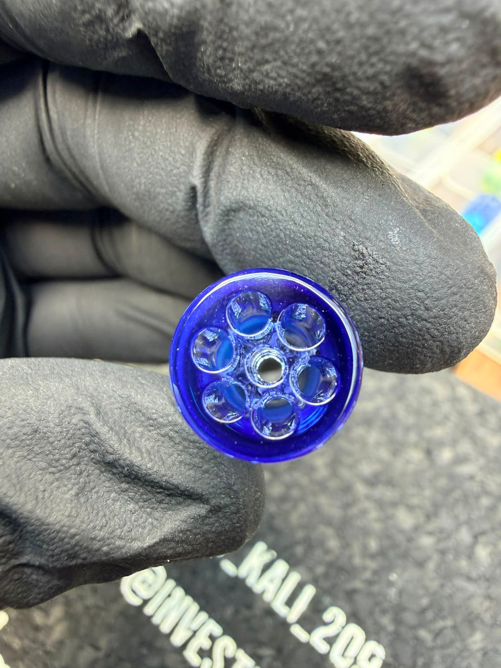 Mothership Multi-Hole Art Tip – Ice Blue Fade