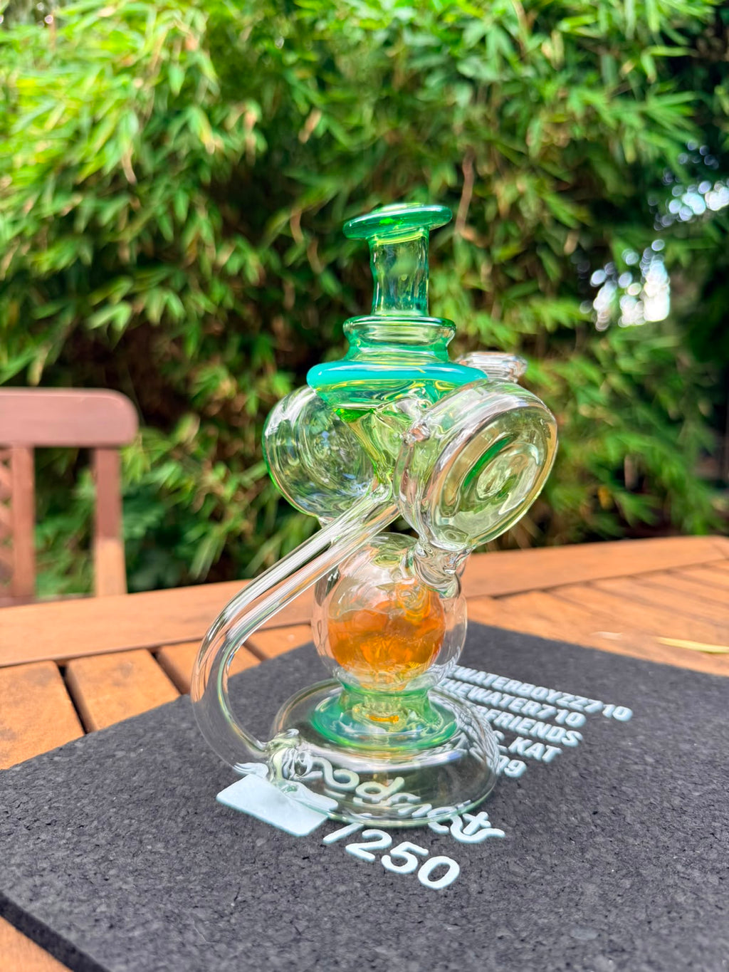 Clarkie Clark – Satelliten Nexus Recycler (Color Edition)