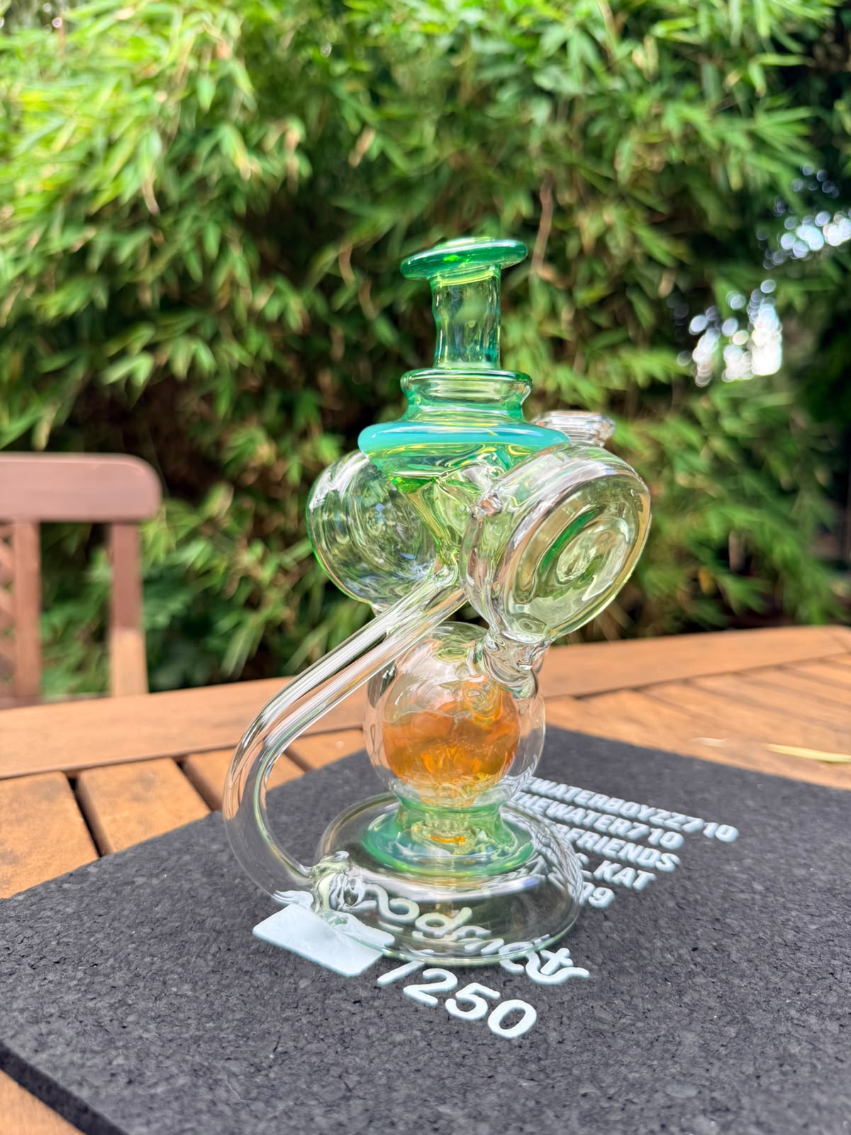 Clarkie Clark – Satelliten Nexus Recycler (Color Edition)