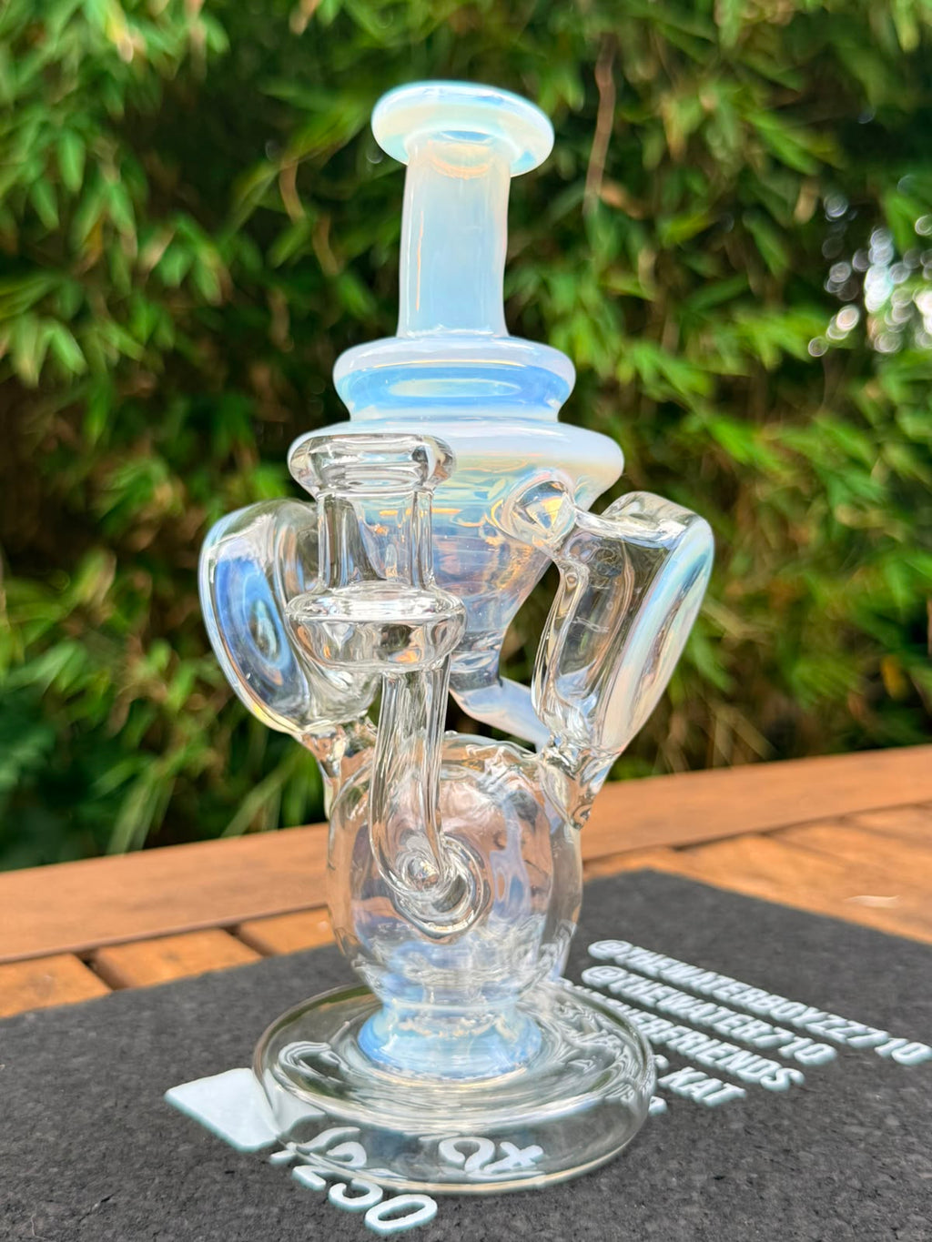 Clarkie Clark – Satelliten Nexus Recycler (Ice Space Blue Edition)