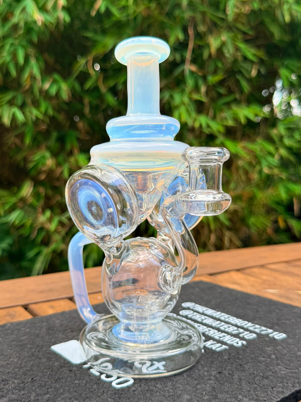 Clarkie Clark – Satelliten Nexus Recycler (Ice Space Blue Edition)
