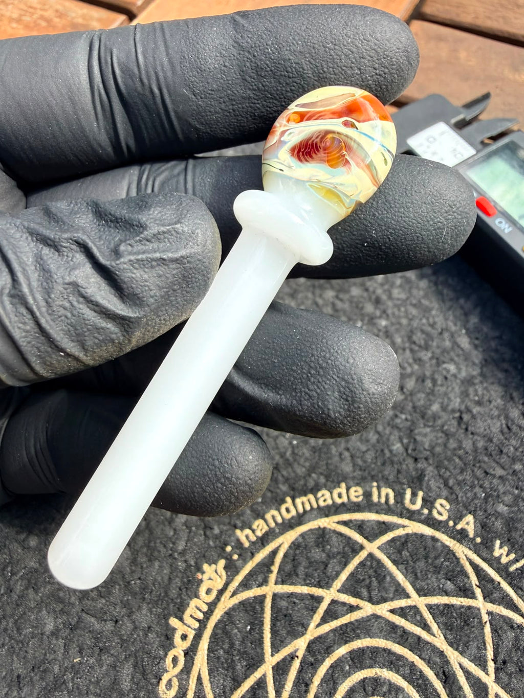 Meccas Glass Packer – Weiß / Amber / Rot