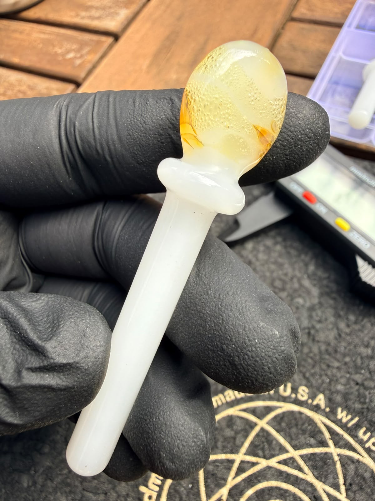 Meccas Glass Packer – Weiß / Honiggelb / Amber