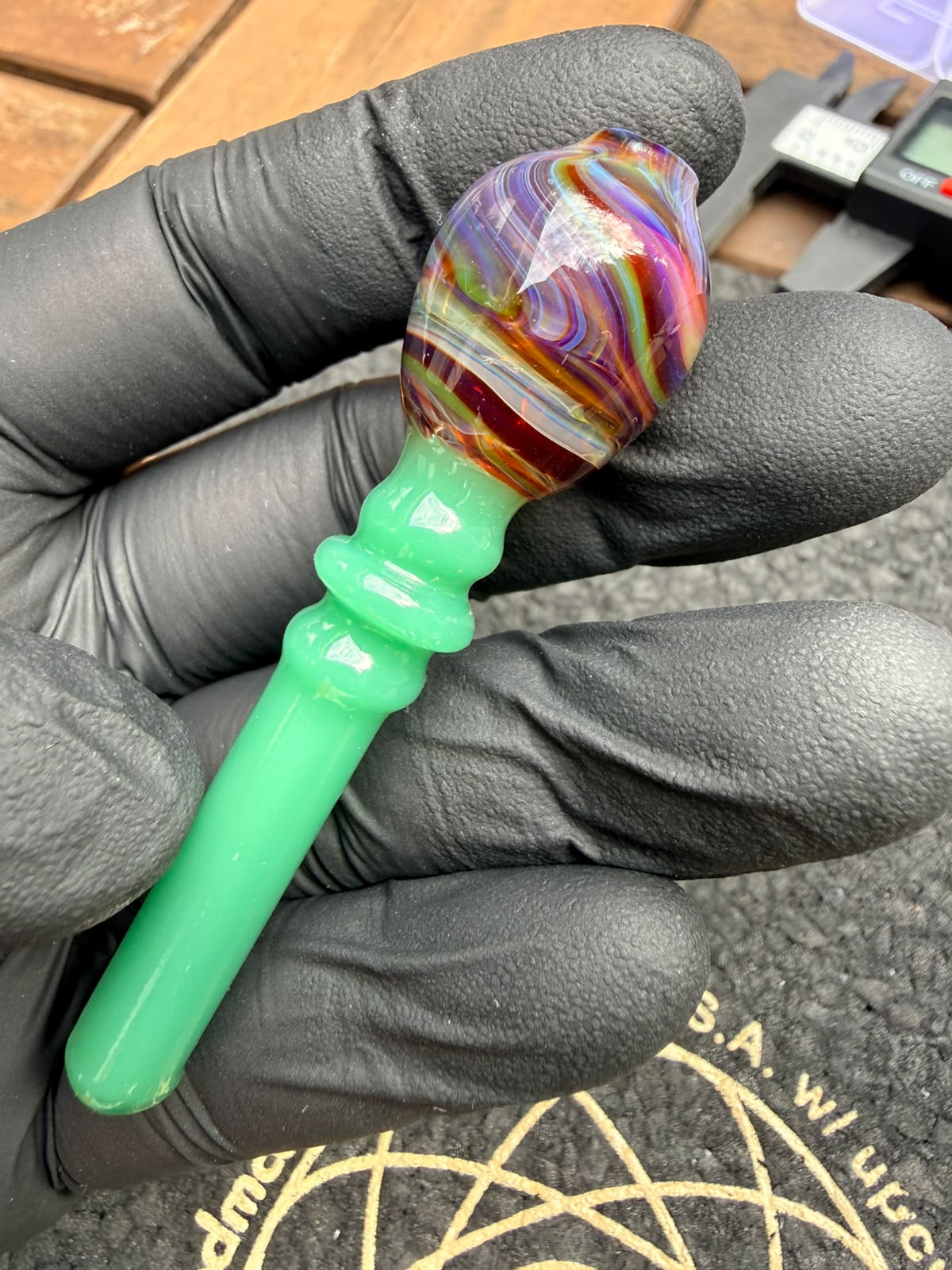 Meccas Glass Filtertip – Light Green Rainbow Swirl