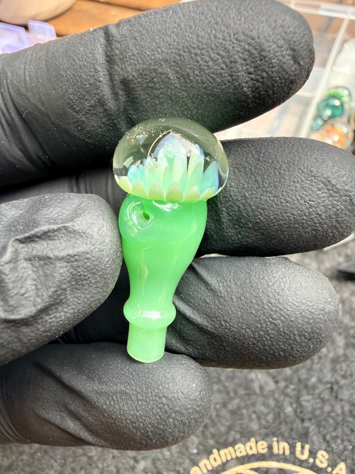Meccas Glass Joystick Cap – Green Flower