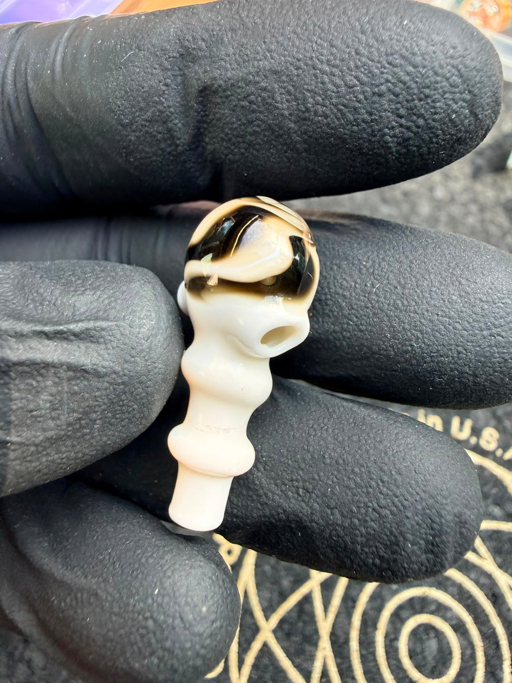 Meccas Glass Joystick Cap – Black & White Swirl