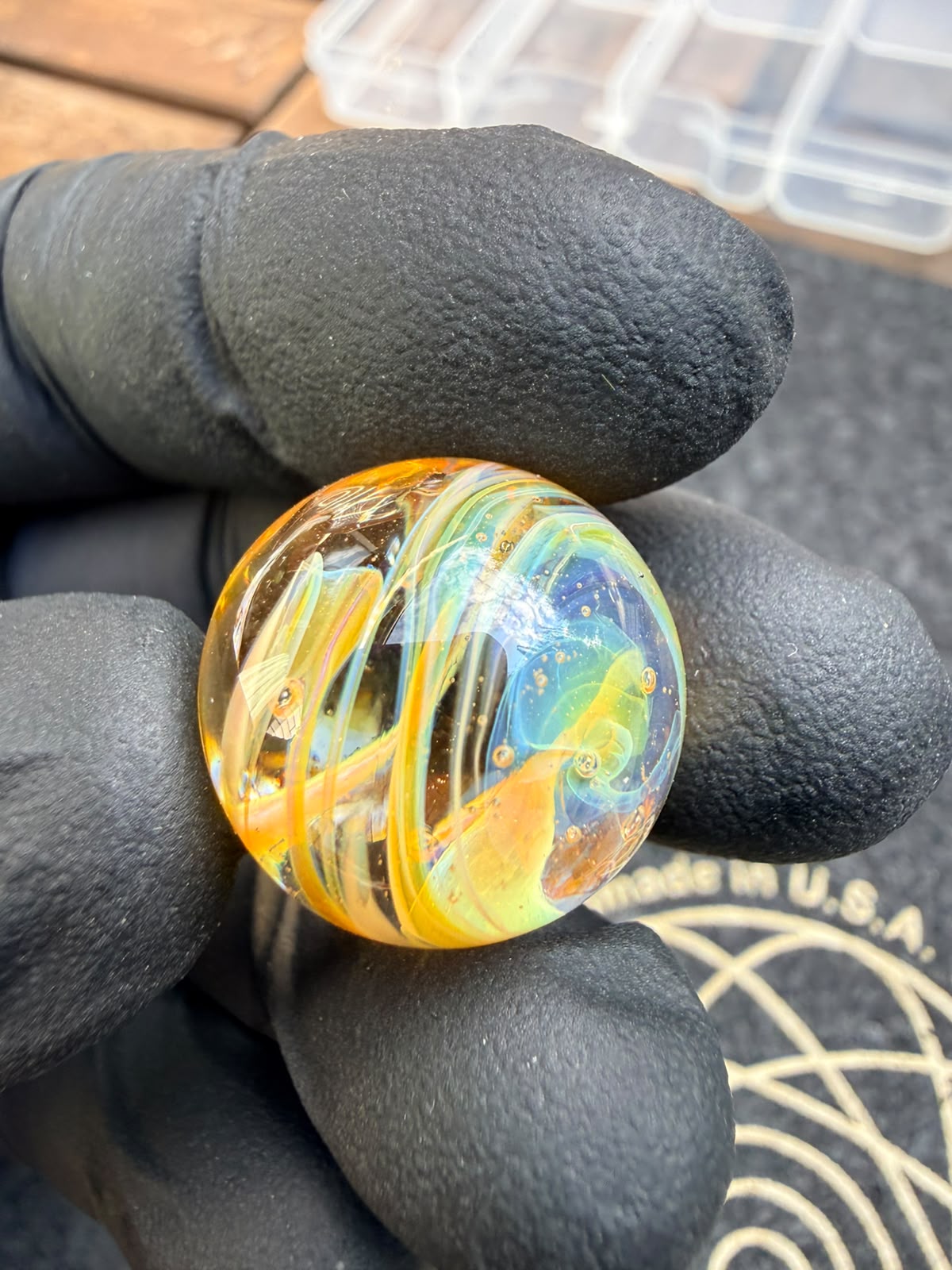 Meccas Glass Marble – Amber Swirl
