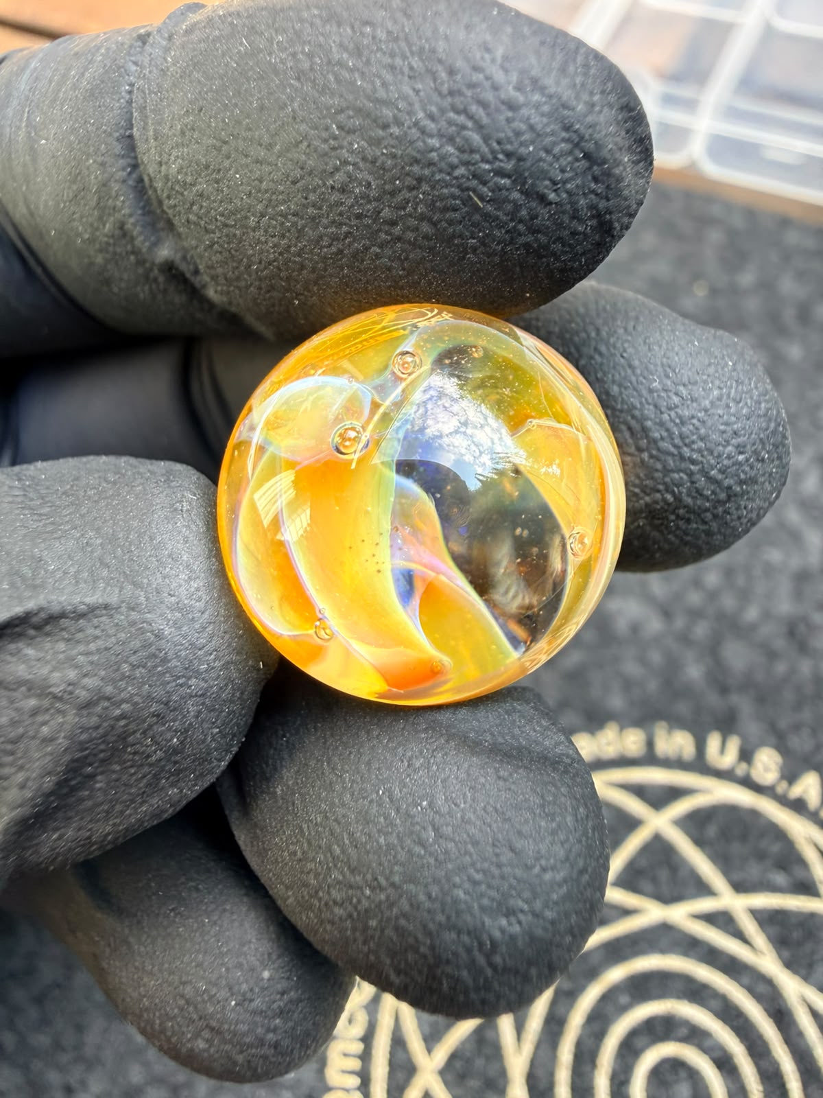 Meccas Glass Marble – Amber Swirl