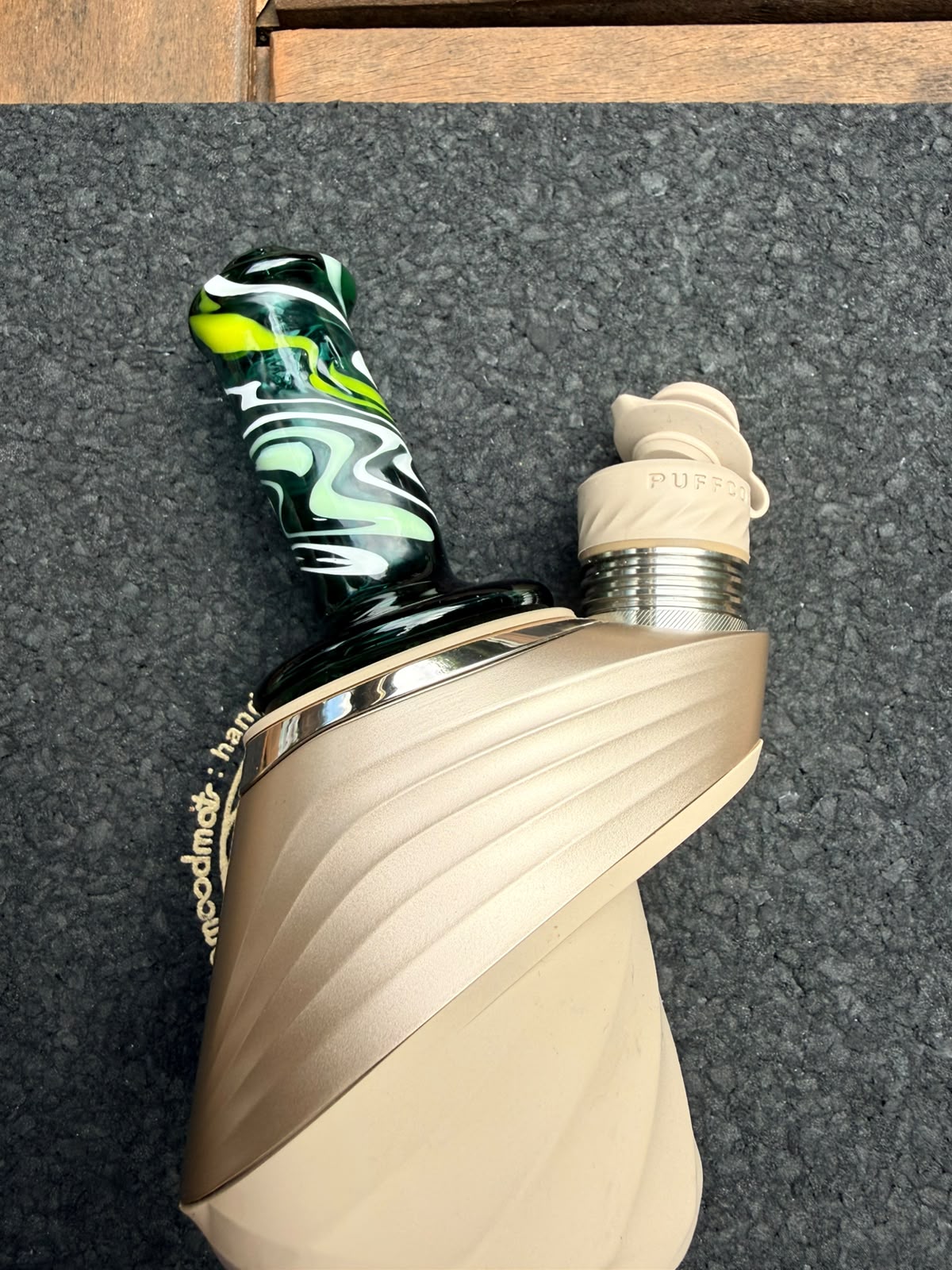 Meccas Glass Dry Top – Transparent Green White Swirl