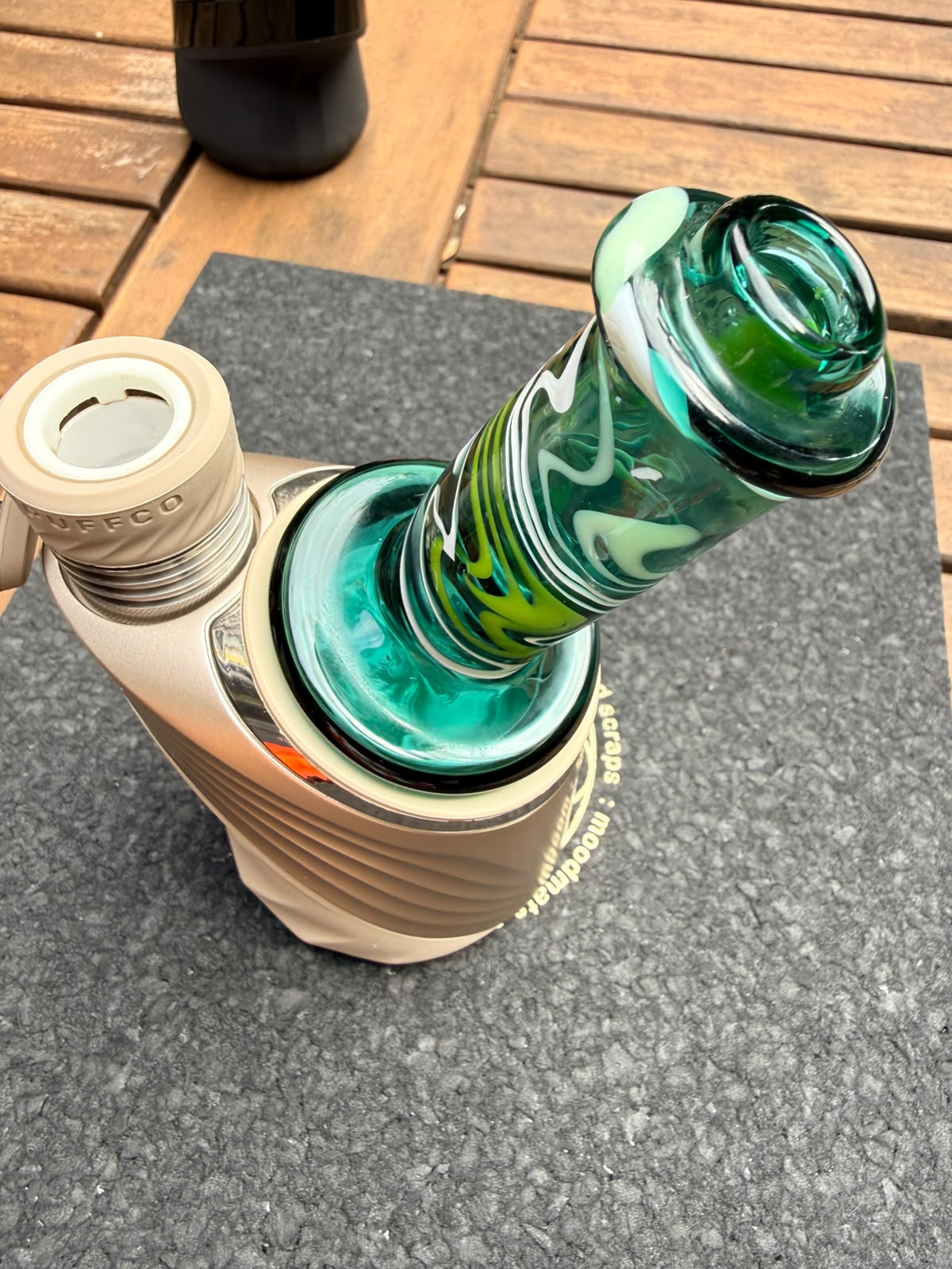 Meccas Glass Dry Top – Transparent Green White Swirl