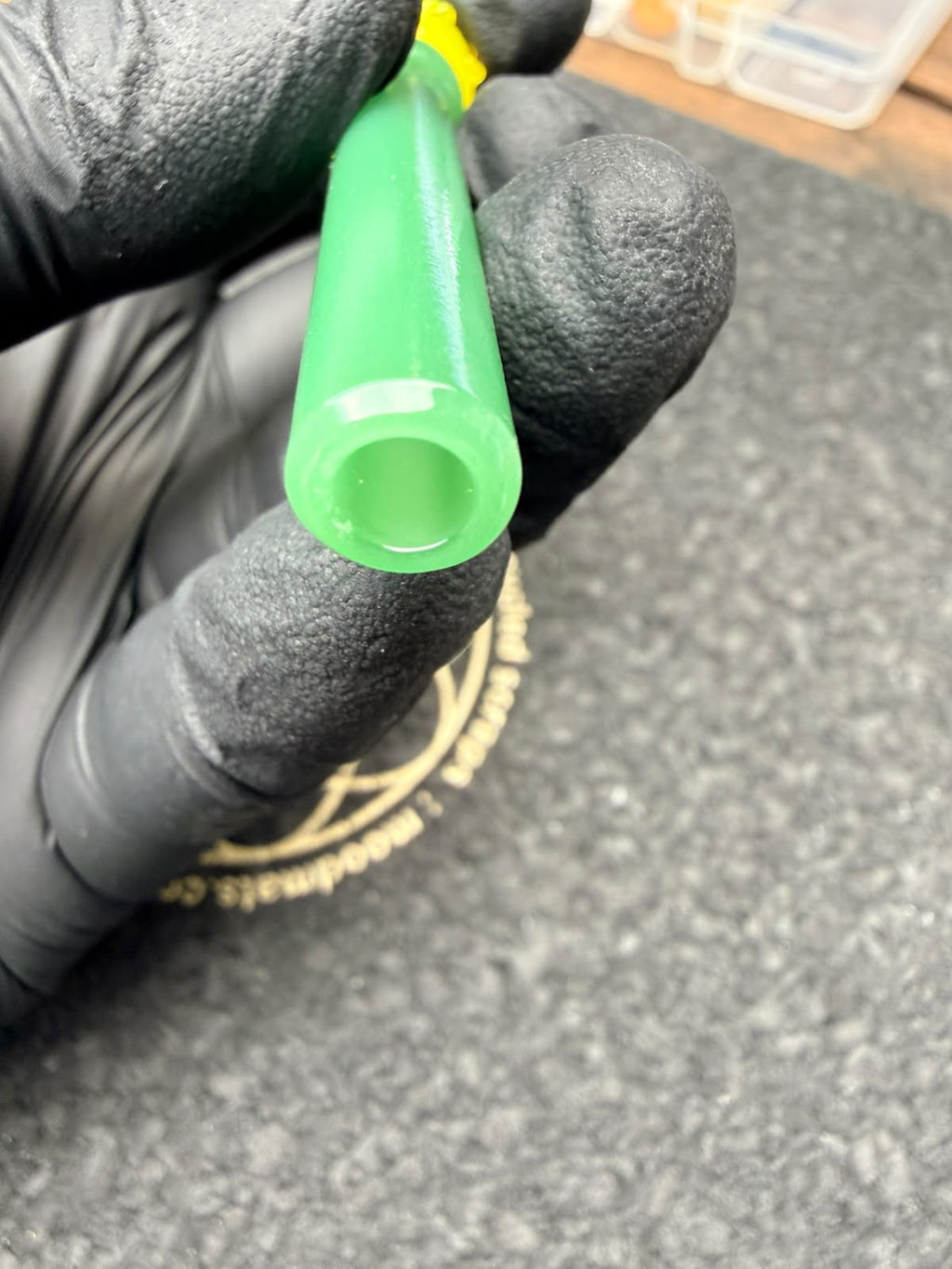 Meccas Glass Brazilian Filtertip – Green / Yellow / Black - 8,2 mm