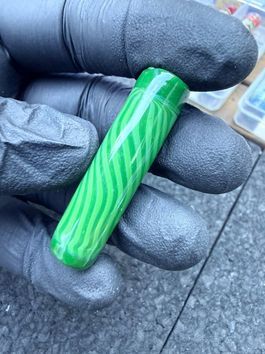 Embout d'artiste en verre Meccas – Zèbre vert – 11,2 mm