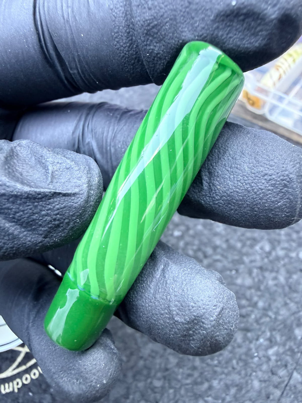 Embout d'artiste en verre Meccas – Ruban vert / Tourbillon – Grade B – 11,6 mm