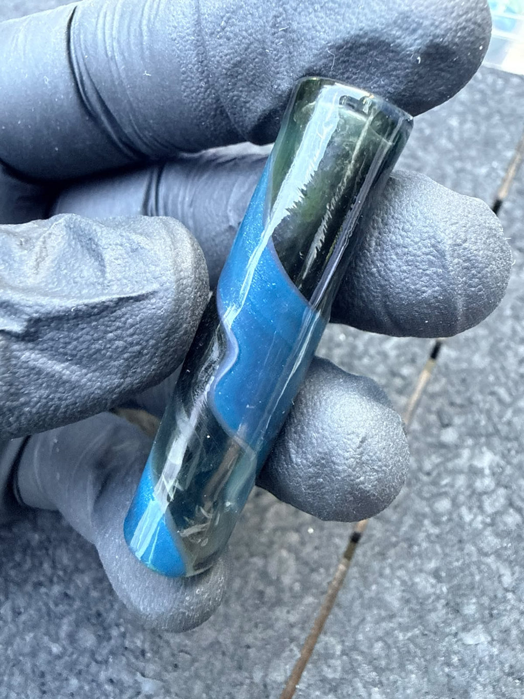 Embout pour artiste verrier Meccas – Smoke / Noir / Bleu – Grade B – 11 mm