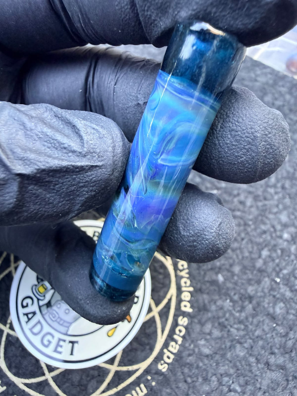 Boquilla de artista de cristal de Meccas – Azul océano / Turquesa / Púrpura / Glitter Wig-Wag - 11,2 mm