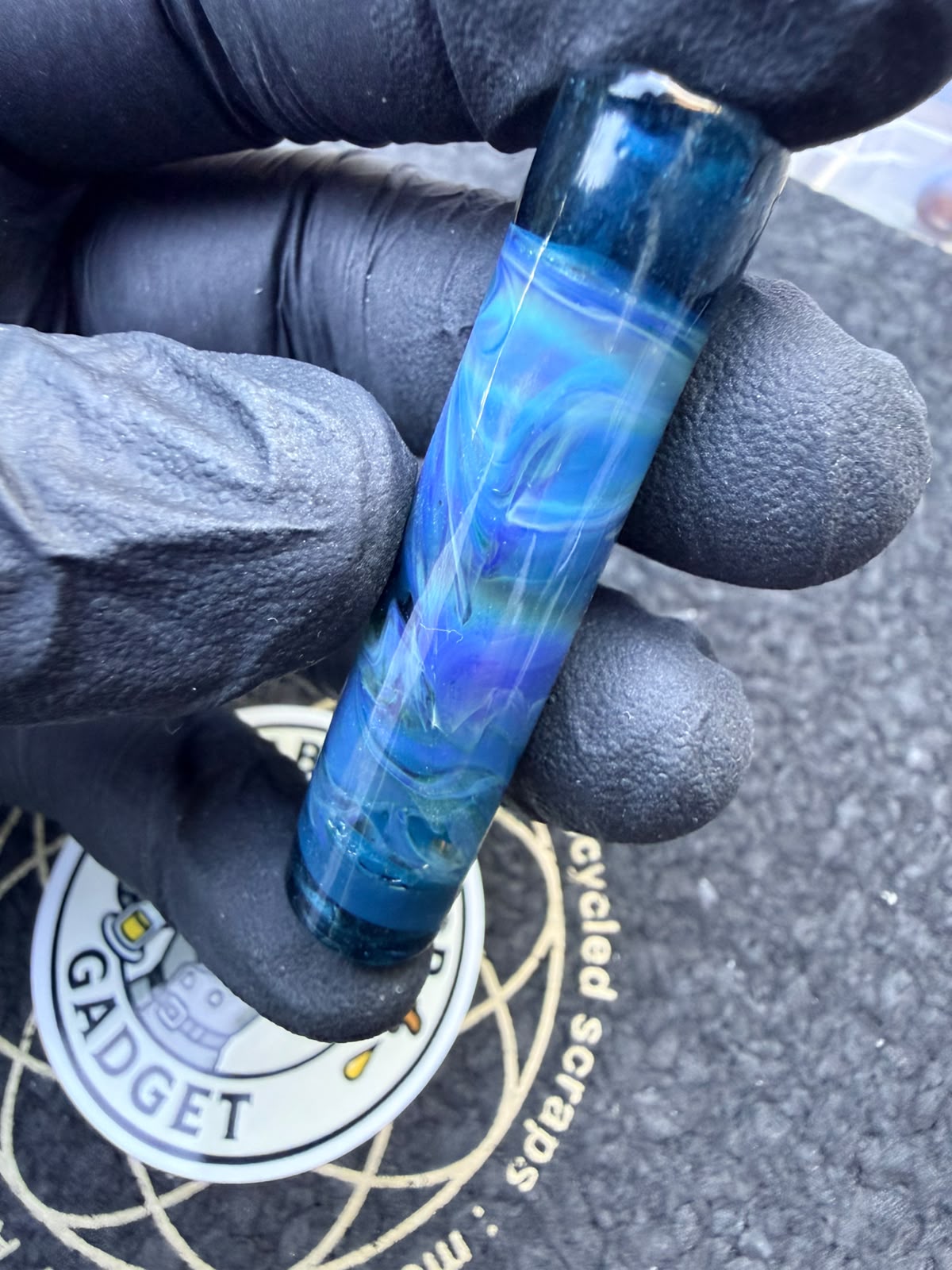 Boquilla de artista de cristal de Meccas – Azul océano / Turquesa / Púrpura / Glitter Wig-Wag - 11,2 mm