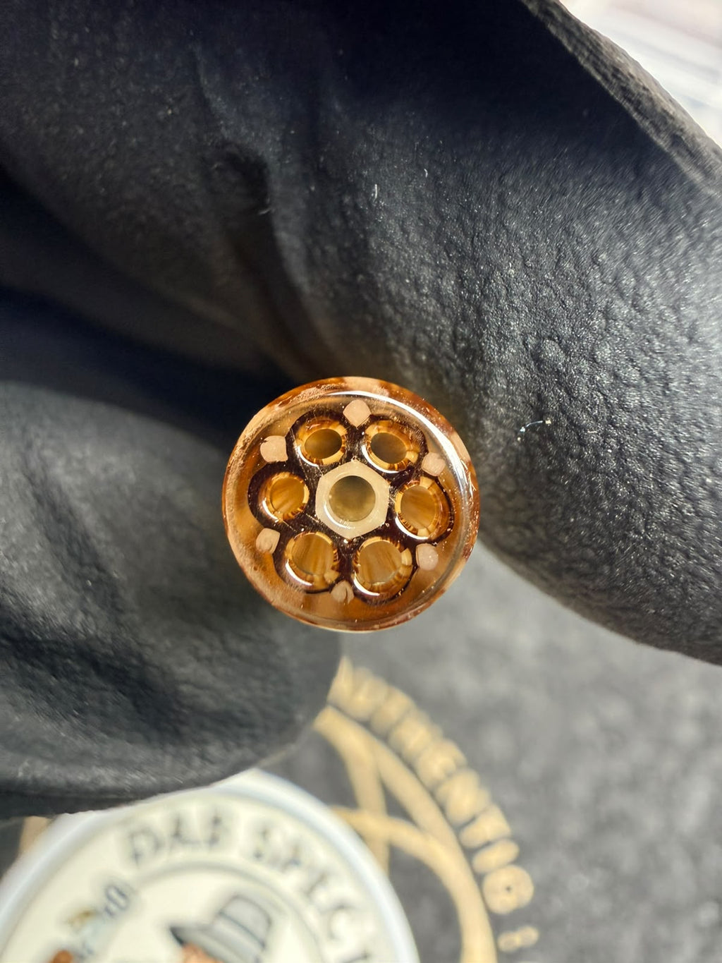 Meccas Glass Multihole Filtertip – Gelb / Weiße Stripes - 7,2 mm