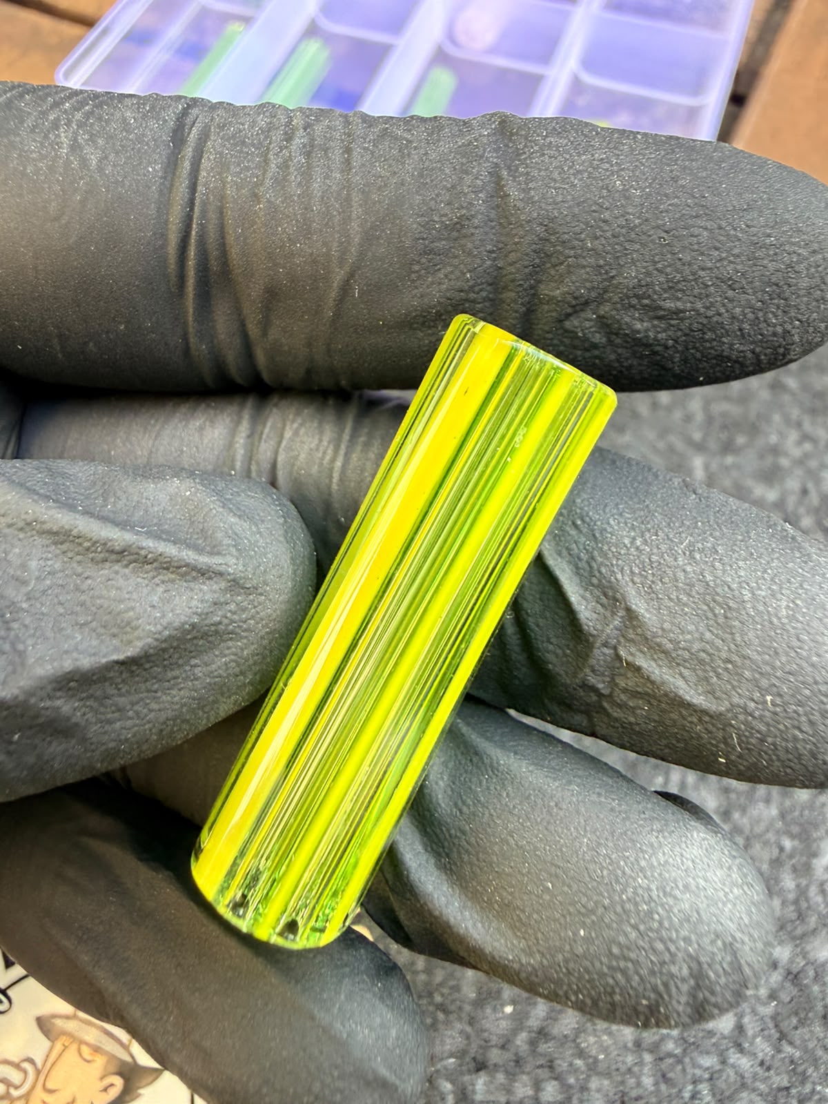 Filtro de cristal de múltiples agujeros Meccas – Verde claro / Amarillo sol - 11,2 mm